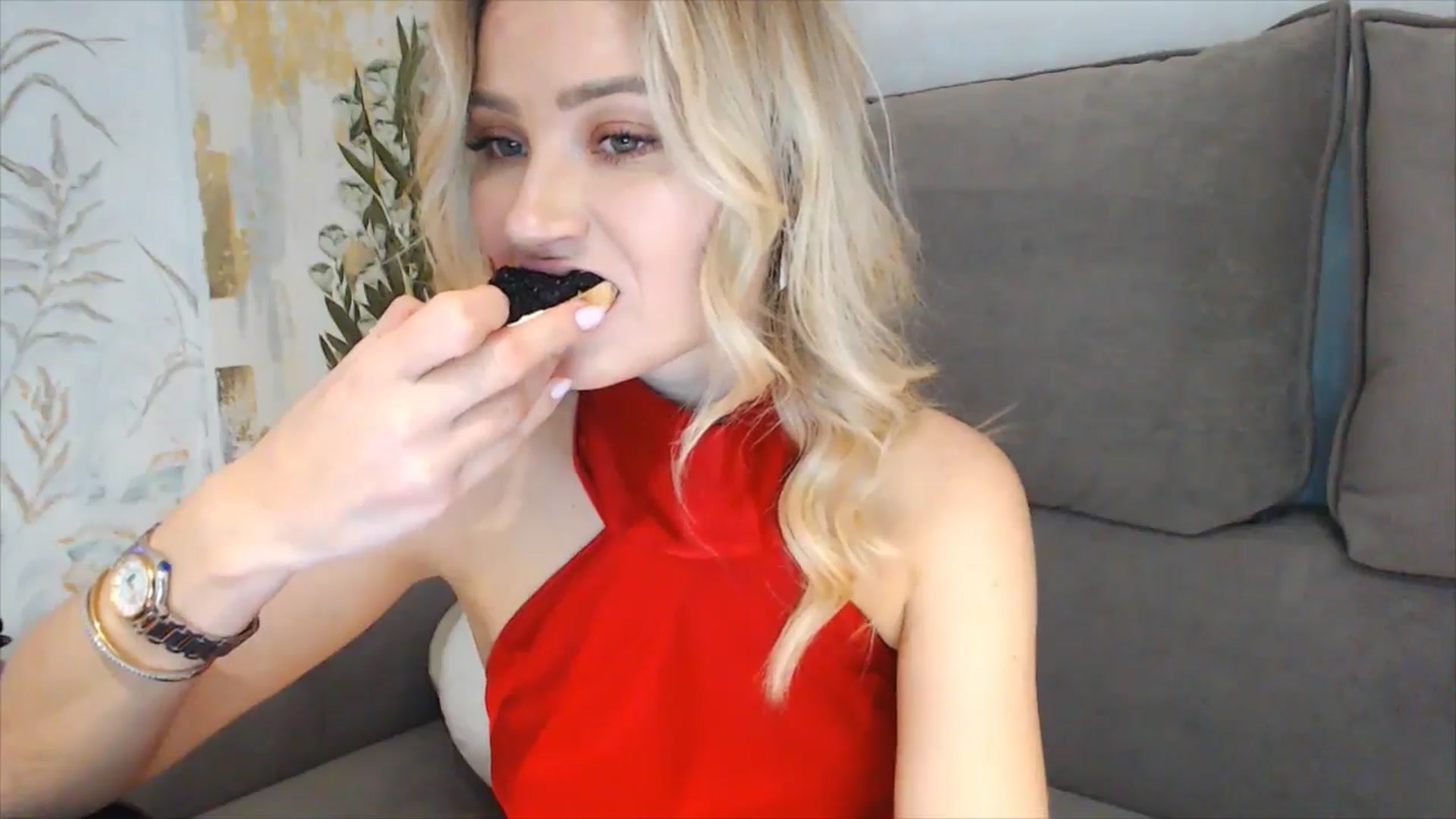 Gallery image thumbnail from fiancee's myfreecams stream on, 12/31/2025, 23:35 image 10 of 20