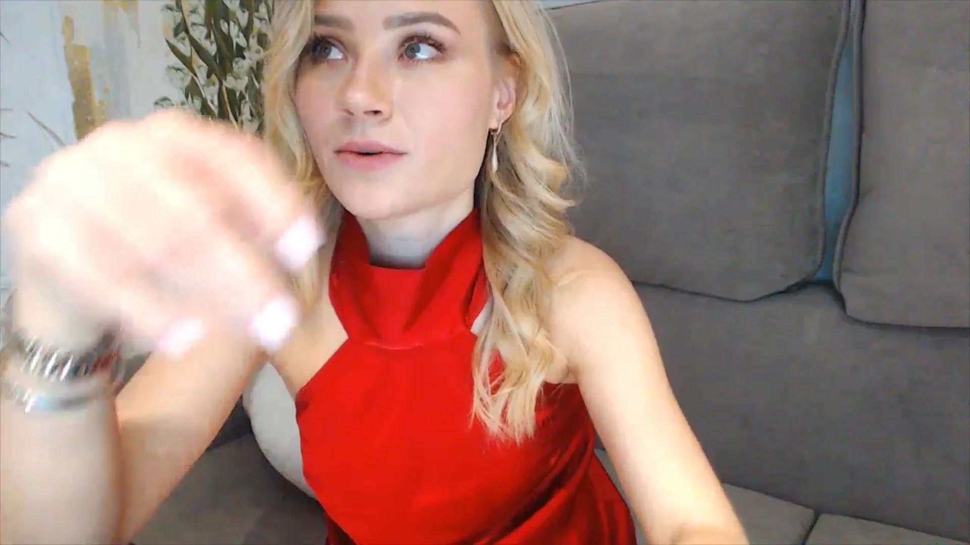 Gallery image thumbnail from fiancee's myfreecams stream on, 12/31/2025, 23:35 image 3 of 20