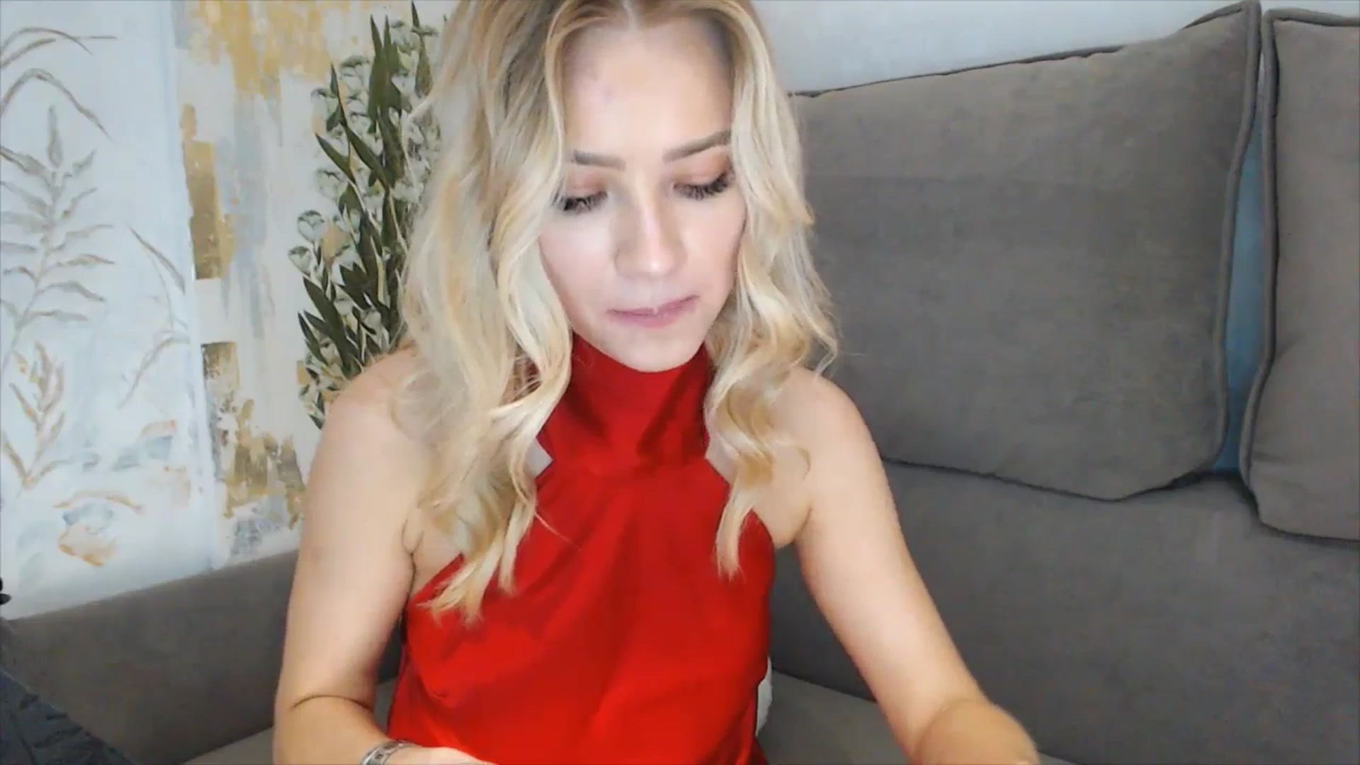 Gallery image thumbnail from fiancee's myfreecams stream on, 12/31/2025, 23:35 image 9 of 20