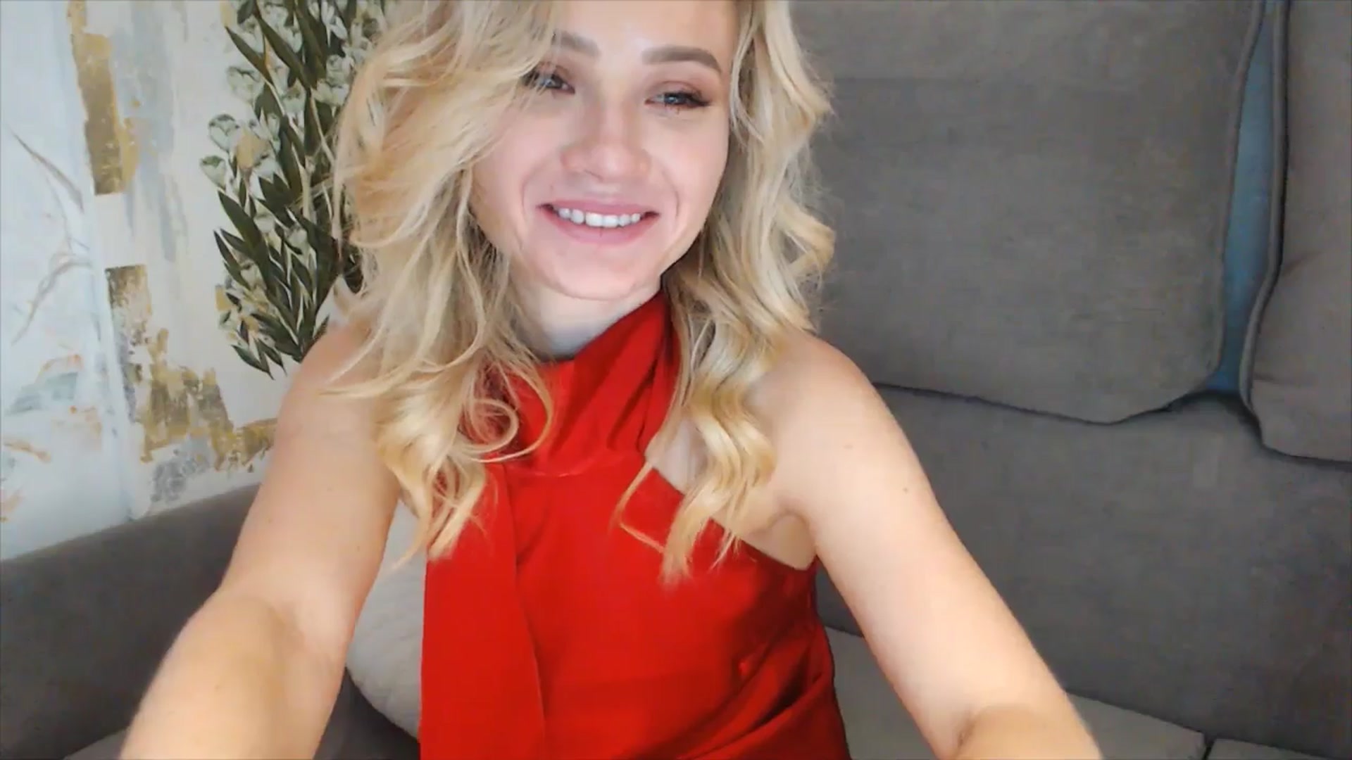 Gallery image thumbnail from fiancee's myfreecams stream on, 01/01/2026, 02:28 image 6 of 20