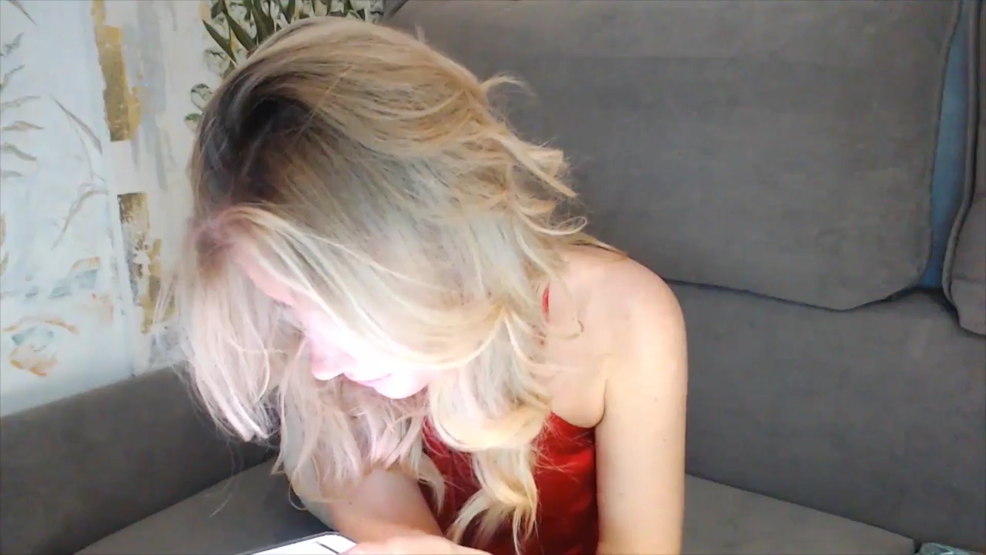 Gallery image thumbnail from fiancee's myfreecams stream on, 01/01/2026, 02:28 image 17 of 20