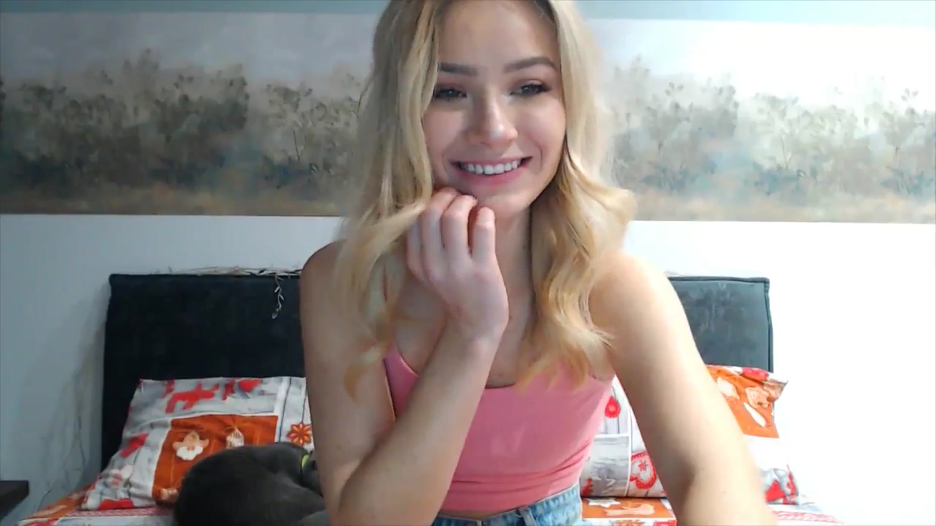 Gallery image thumbnail from fiancee's myfreecams stream on, 01/02/2026, 01:31 image 14 of 20