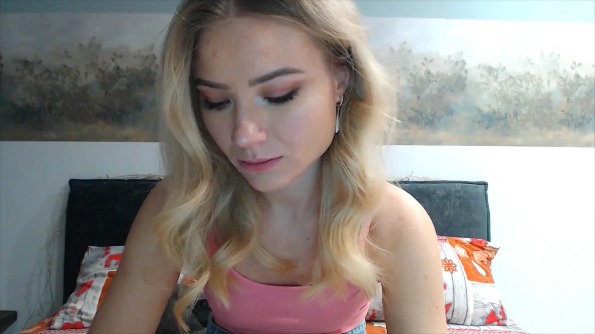 Gallery image thumbnail from fiancee's myfreecams stream on, 01/02/2026, 01:31 image 2 of 20