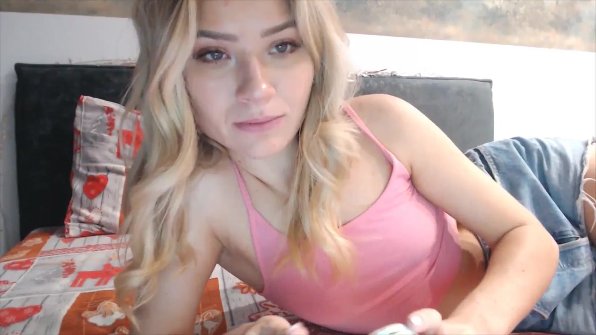 Gallery image thumbnail from fiancee's myfreecams stream on, 01/02/2026, 05:39 image 4 of 20