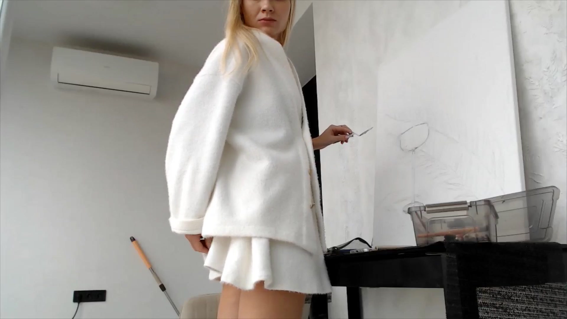 Gallery image thumbnail from fiancee's myfreecams stream on, 01/10/2026, 08:17 image 12 of 20