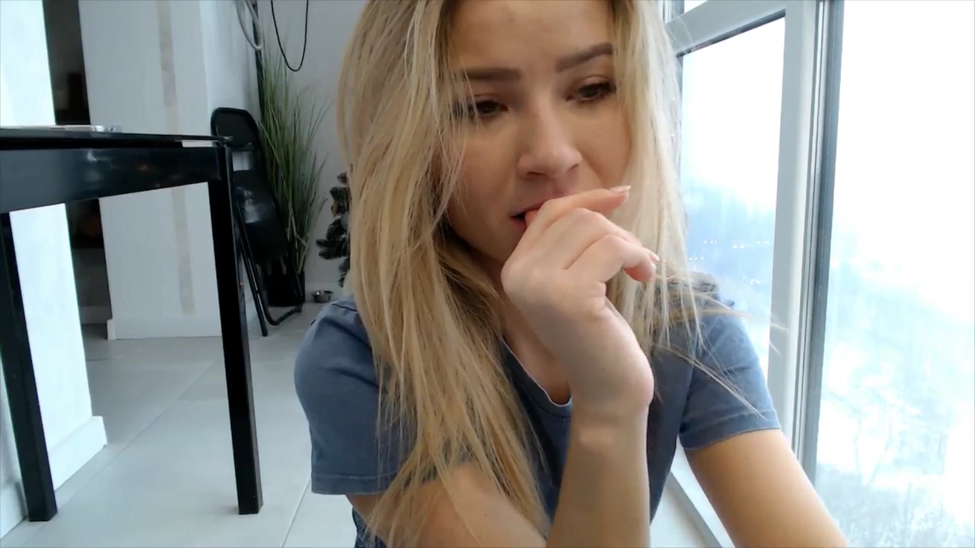 Gallery image thumbnail from fiancee's myfreecams stream on, 01/11/2026, 08:28 image 13 of 20