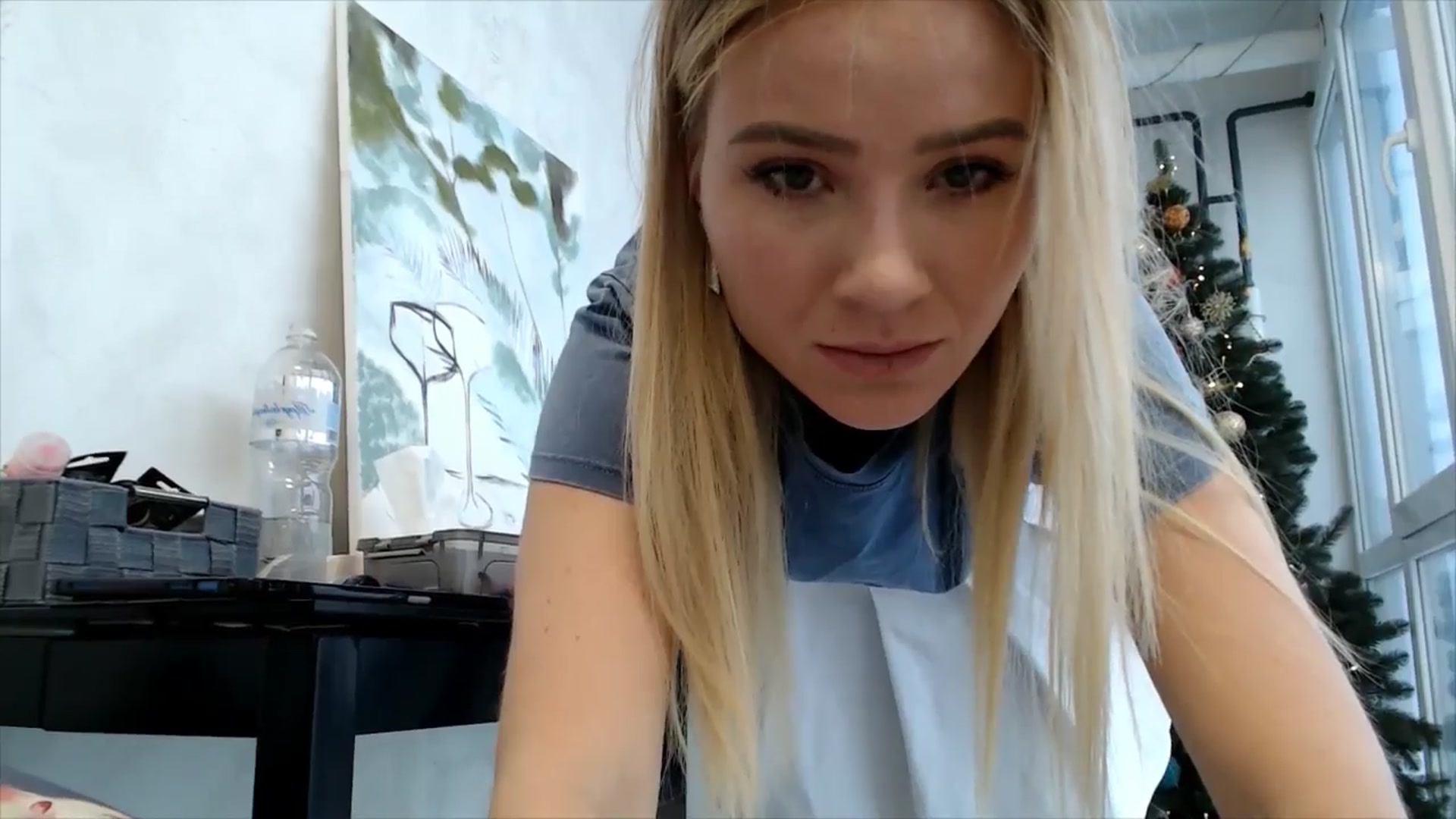Gallery image thumbnail from fiancee's myfreecams stream on, 01/11/2026, 08:28 image 9 of 20