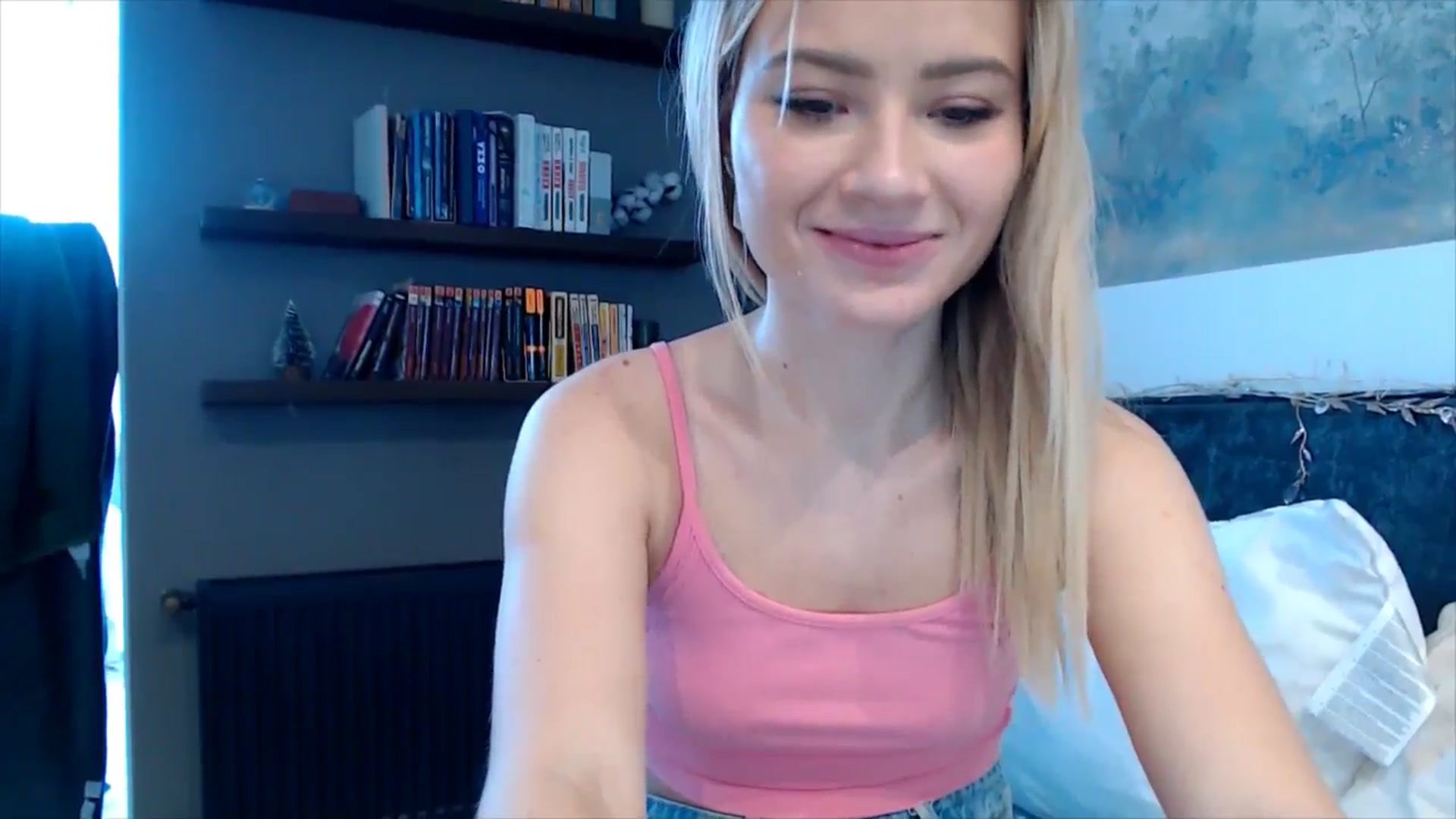 Gallery image thumbnail from fiancee's myfreecams stream on, 01/12/2026, 06:41 image 3 of 20