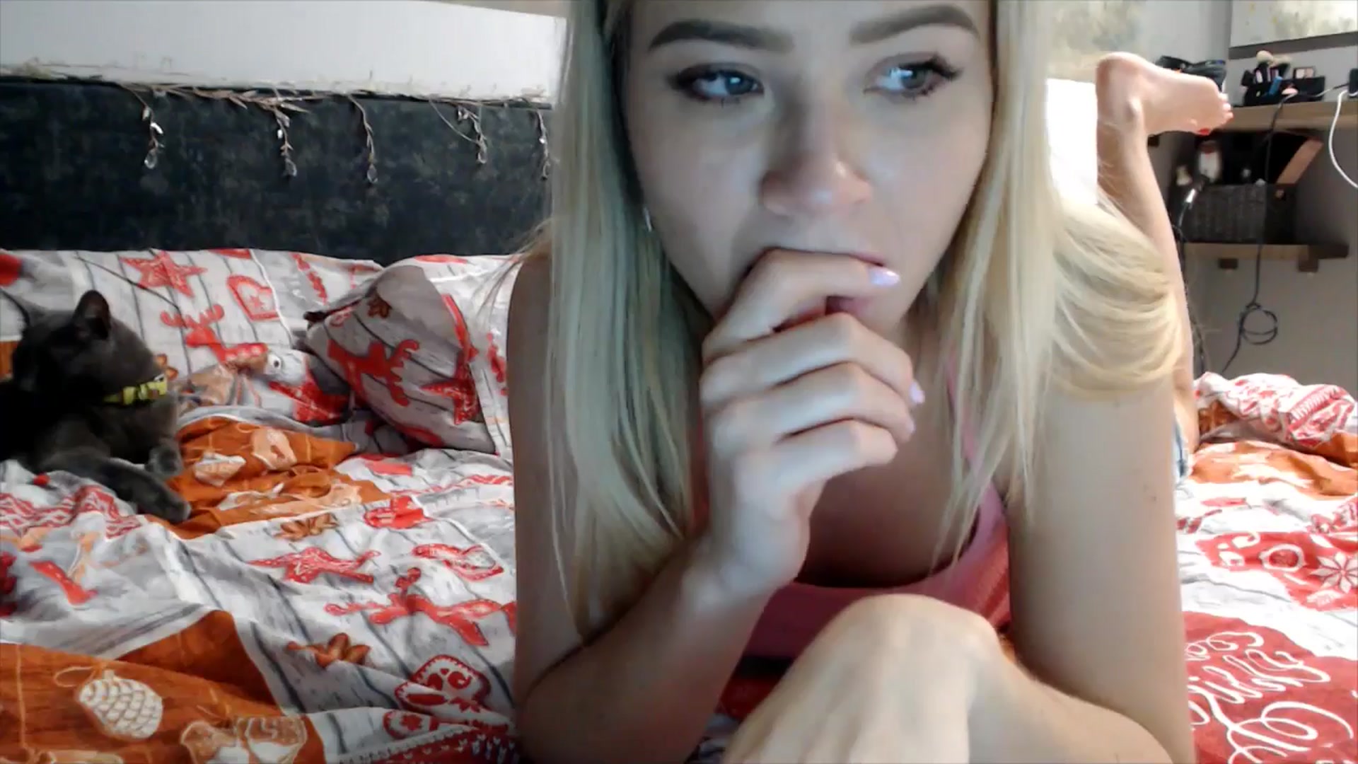 Gallery image thumbnail from fiancee's myfreecams stream on, 01/13/2026, 05:19 image 11 of 20