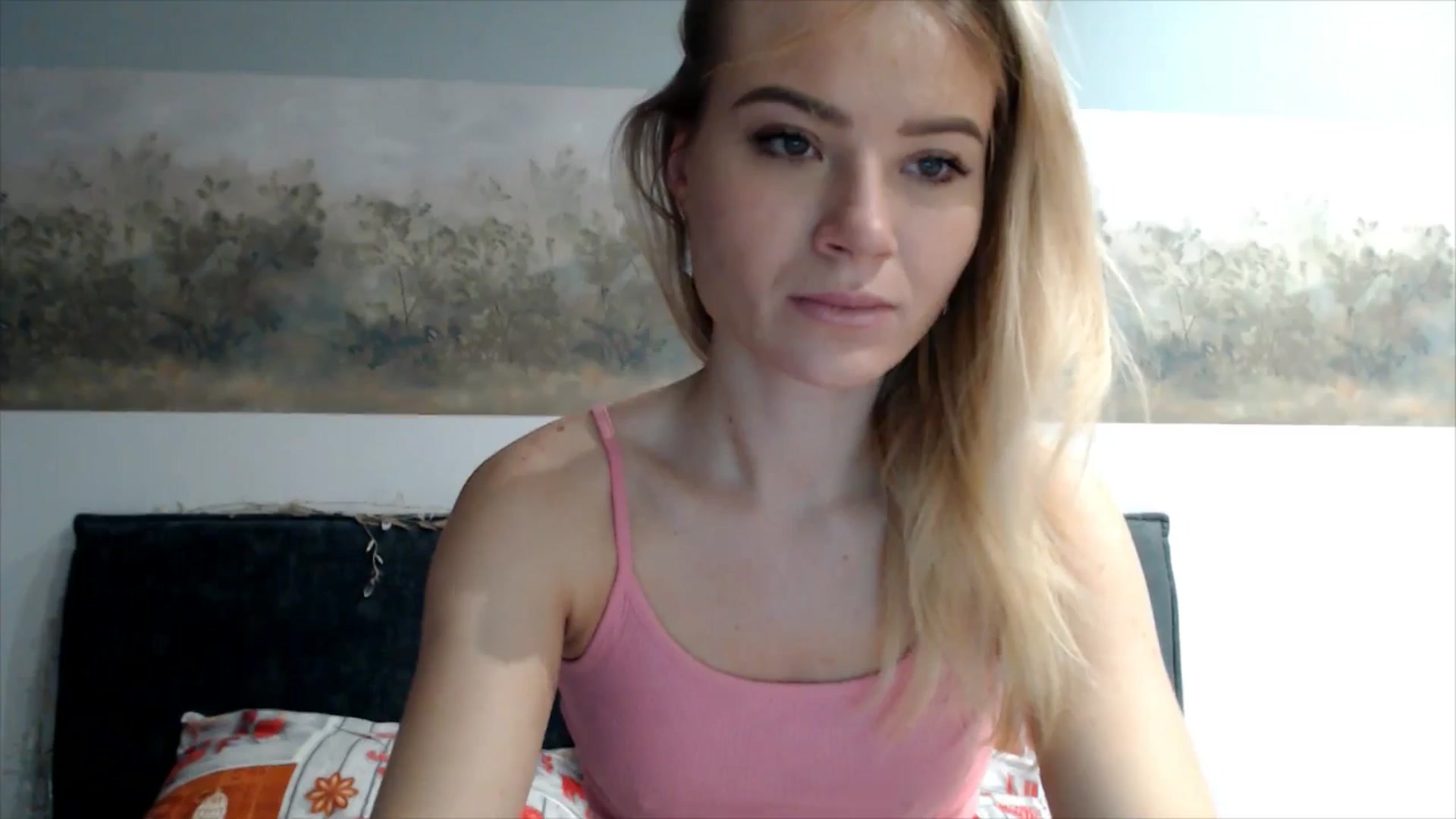Gallery image thumbnail from fiancee's myfreecams stream on, 01/13/2026, 15:08 image 10 of 20
