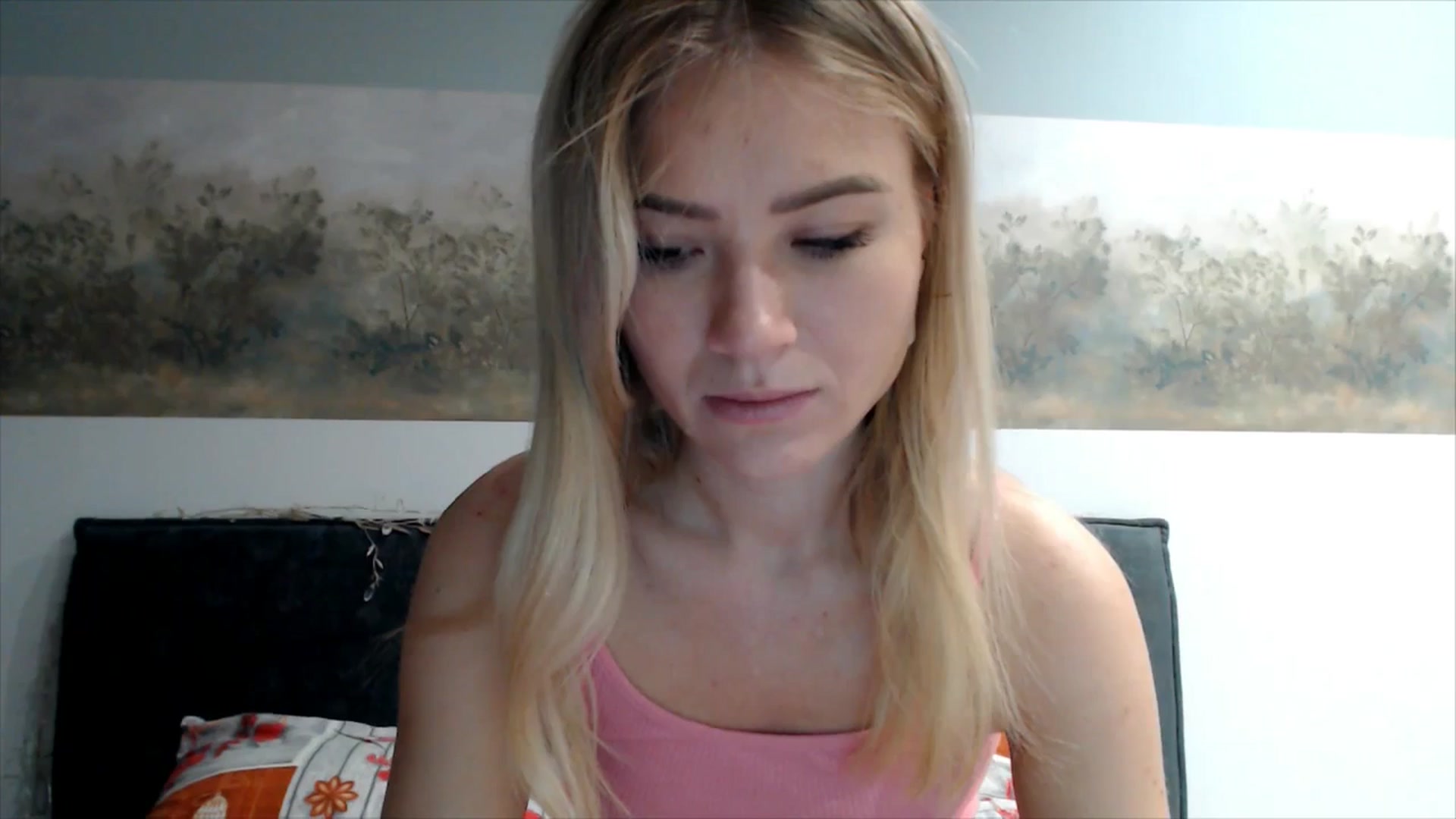 Gallery image thumbnail from fiancee's myfreecams stream on, 01/13/2026, 15:08 image 5 of 20