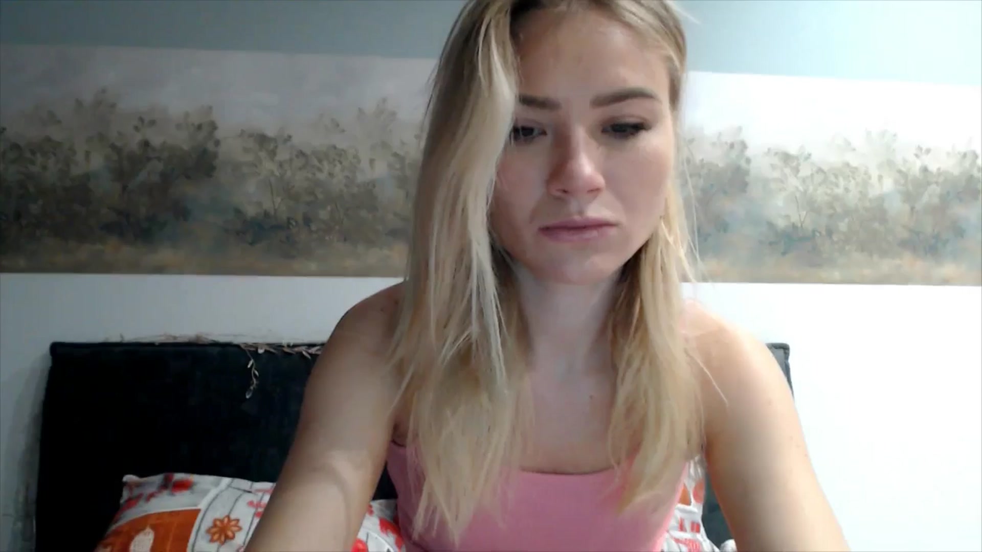 Gallery image thumbnail from fiancee's myfreecams stream on, 01/13/2026, 15:08 image 14 of 20