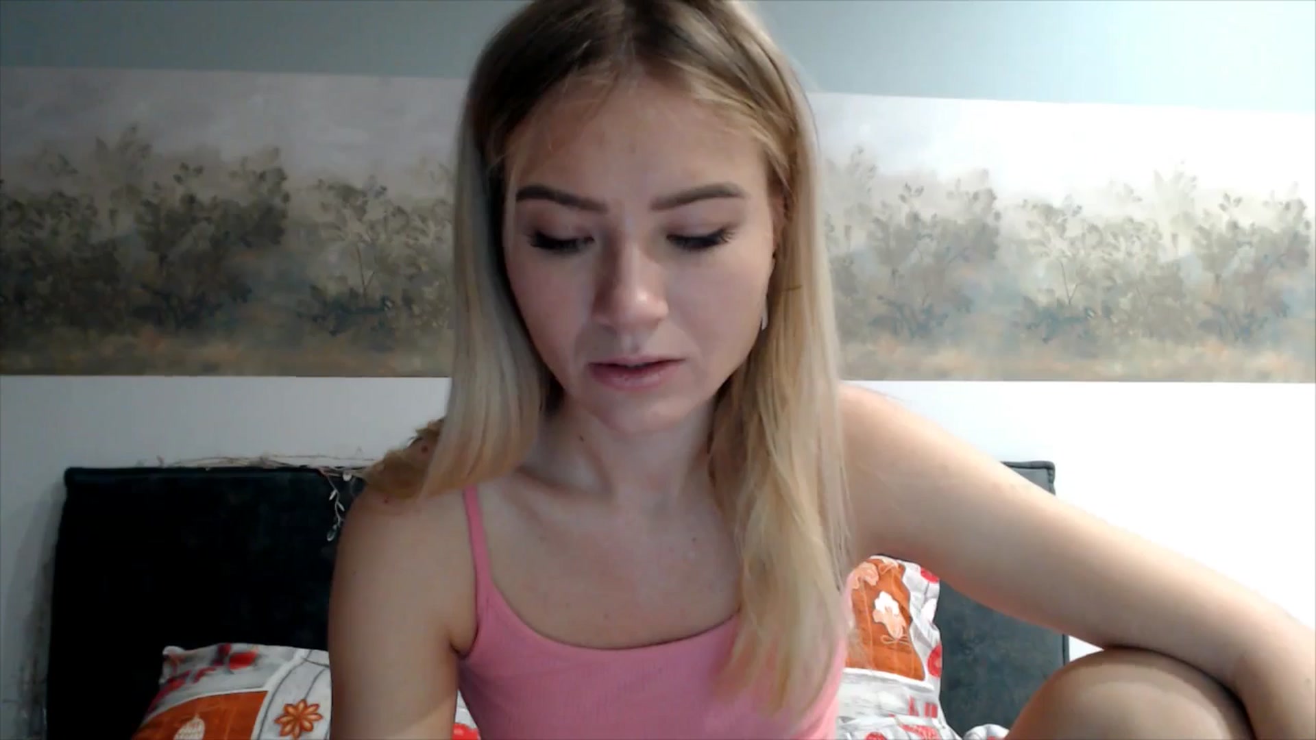 Gallery image thumbnail from fiancee's myfreecams stream on, 01/13/2026, 15:08 image 3 of 20