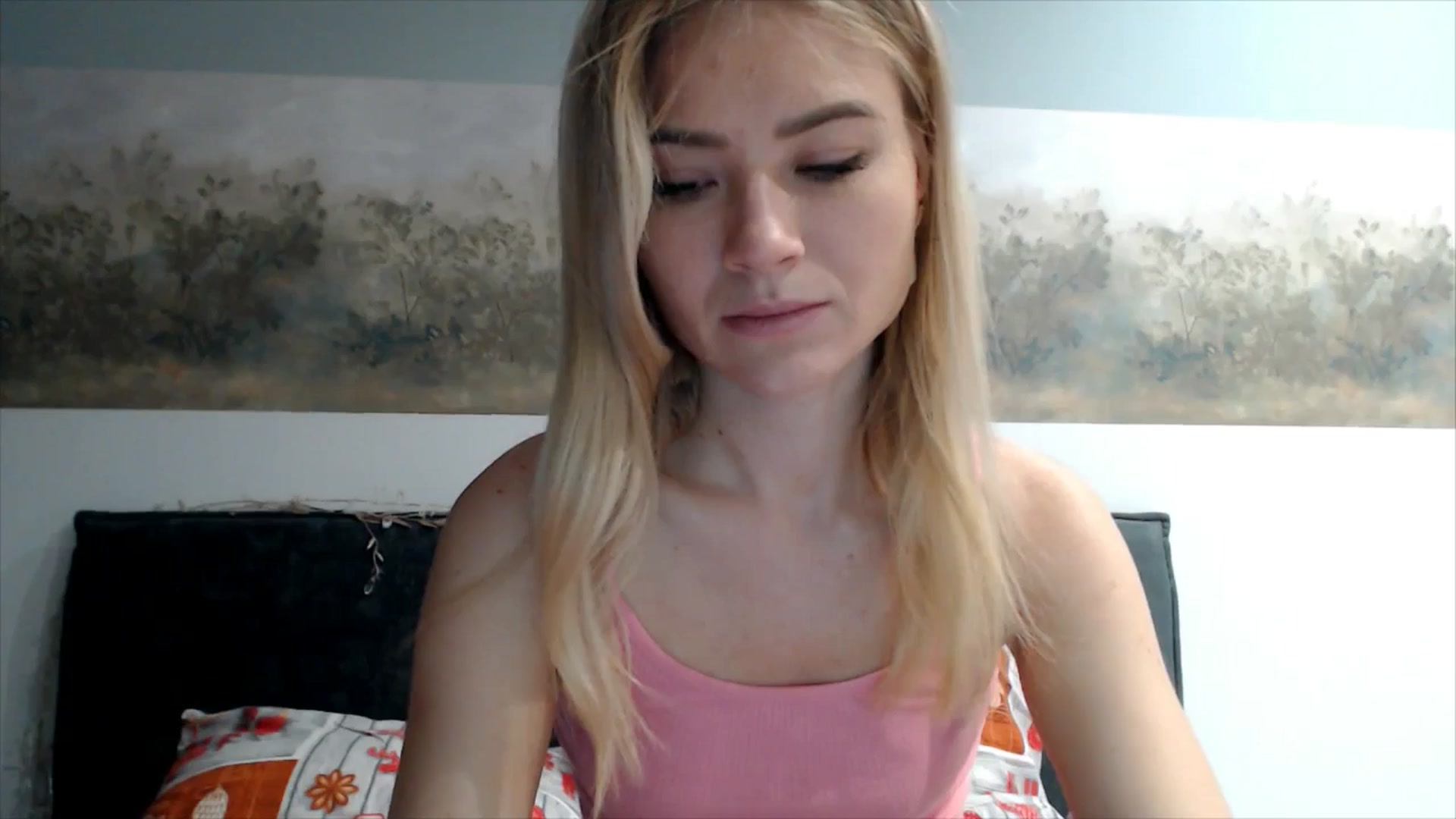 Gallery image thumbnail from fiancee's myfreecams stream on, 01/13/2026, 15:08 image 6 of 20