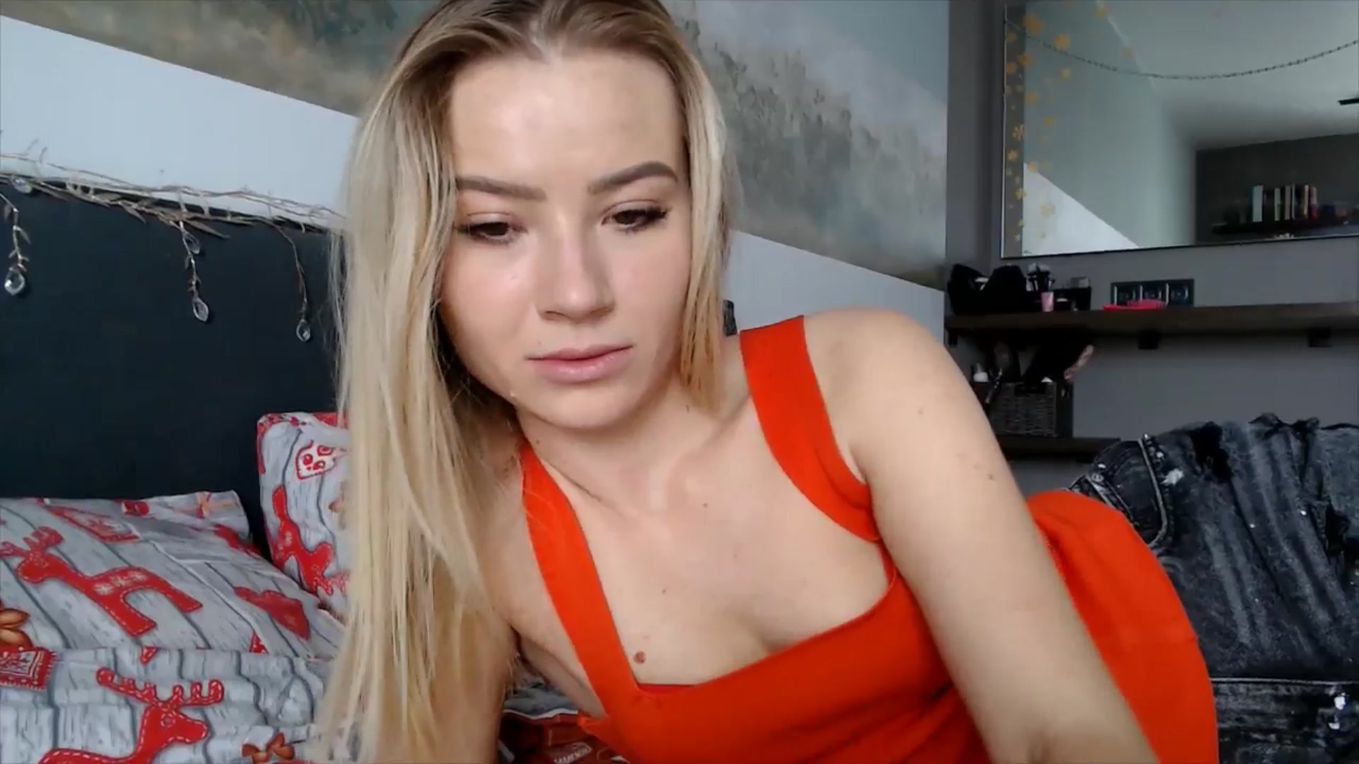 Gallery image thumbnail from fiancee's myfreecams stream on, 01/18/2026, 09:01 image 15 of 20