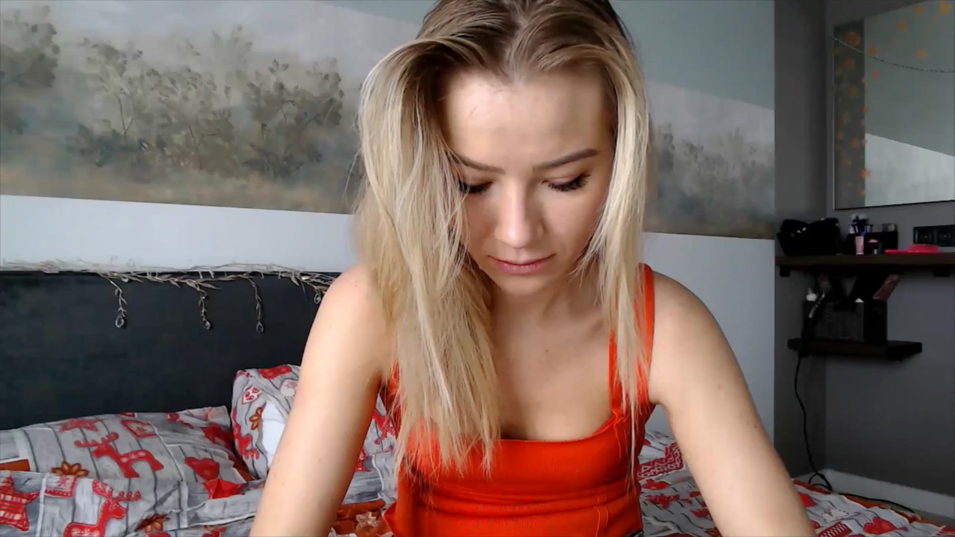 Gallery image thumbnail from fiancee's myfreecams stream on, 01/18/2026, 09:01 image 2 of 20