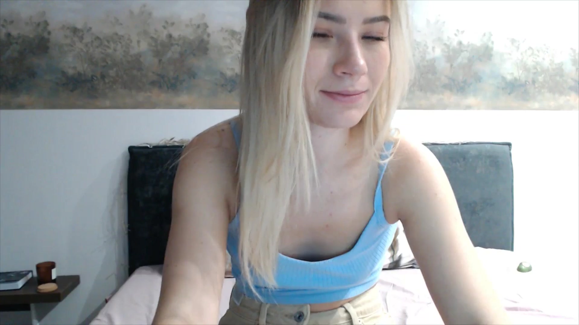 Gallery image thumbnail from fiancee's myfreecams stream on, 02/09/2026, 01:02 image 19 of 20