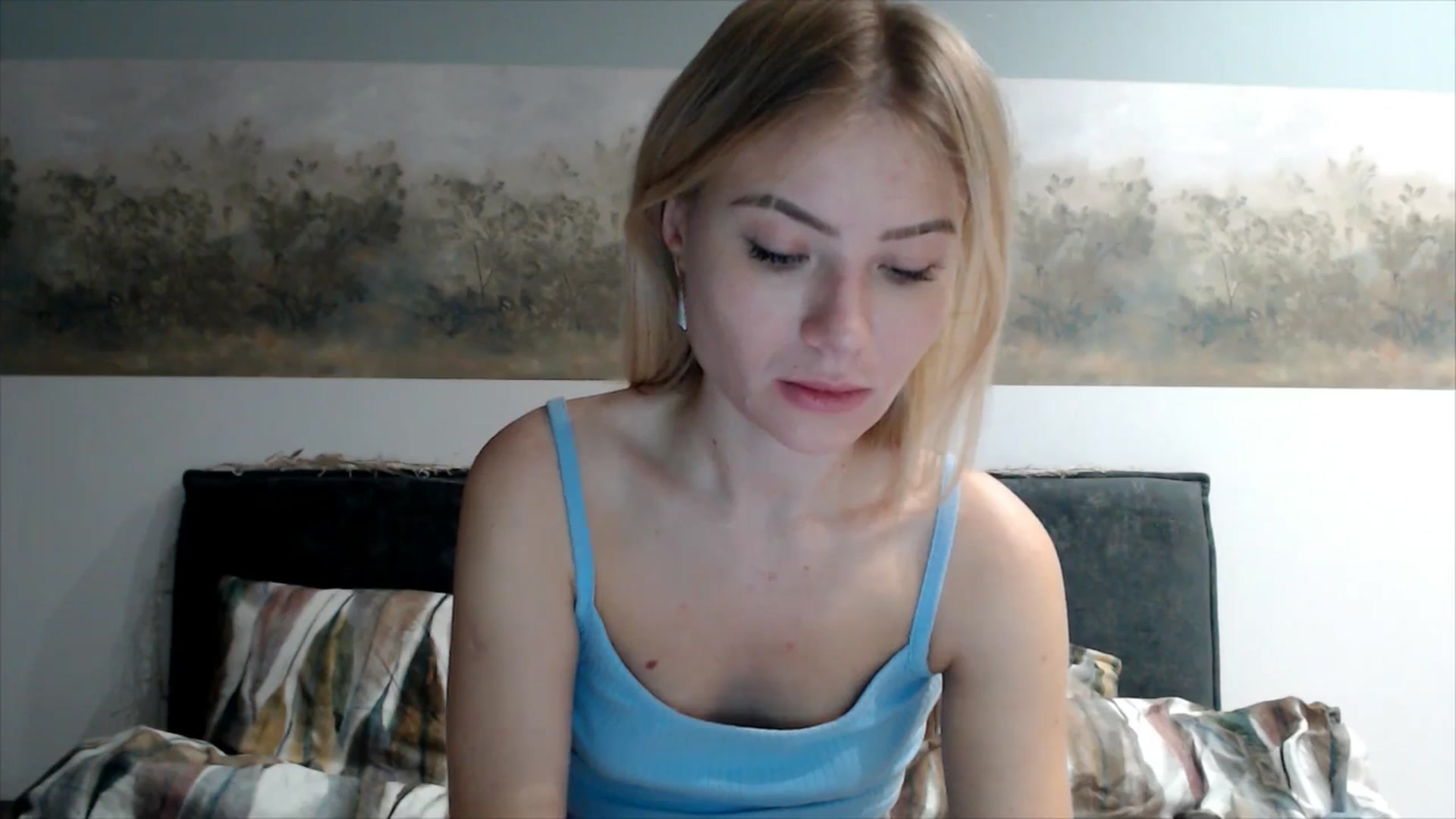 Gallery image thumbnail from fiancee's myfreecams stream on, 02/10/2026, 20:02 image 10 of 20
