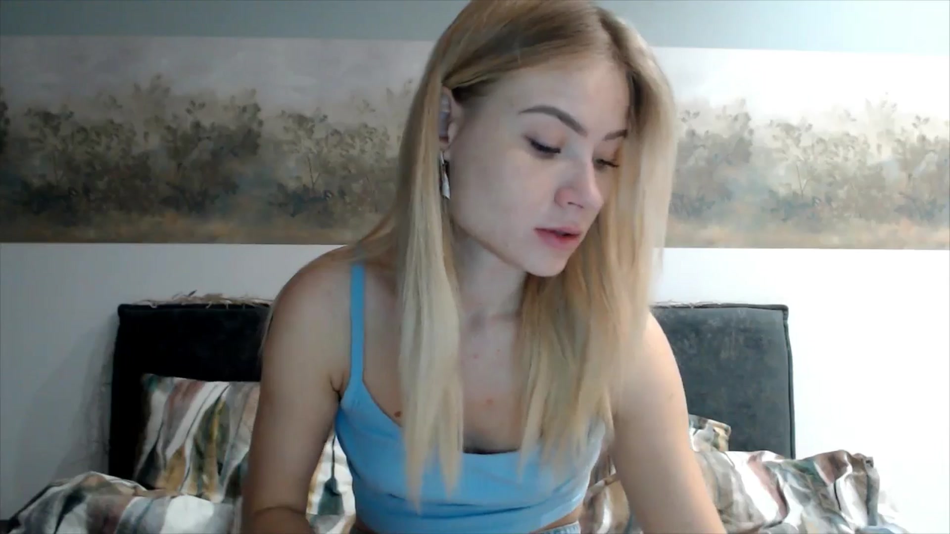 Gallery image thumbnail from fiancee's myfreecams stream on, 02/10/2026, 20:02 image 7 of 20
