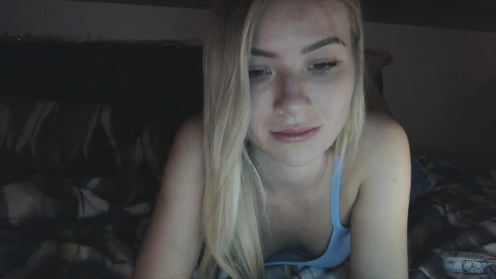 Gallery image thumbnail from fiancee's myfreecams stream on, 02/10/2026, 21:04 image 17 of 20