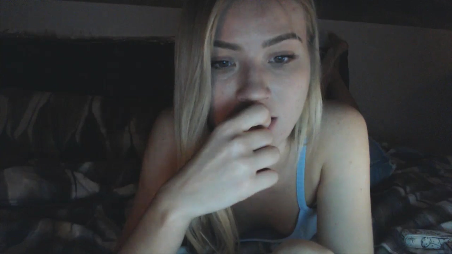 Gallery image thumbnail from fiancee's myfreecams stream on, 02/10/2026, 21:04 image 16 of 20