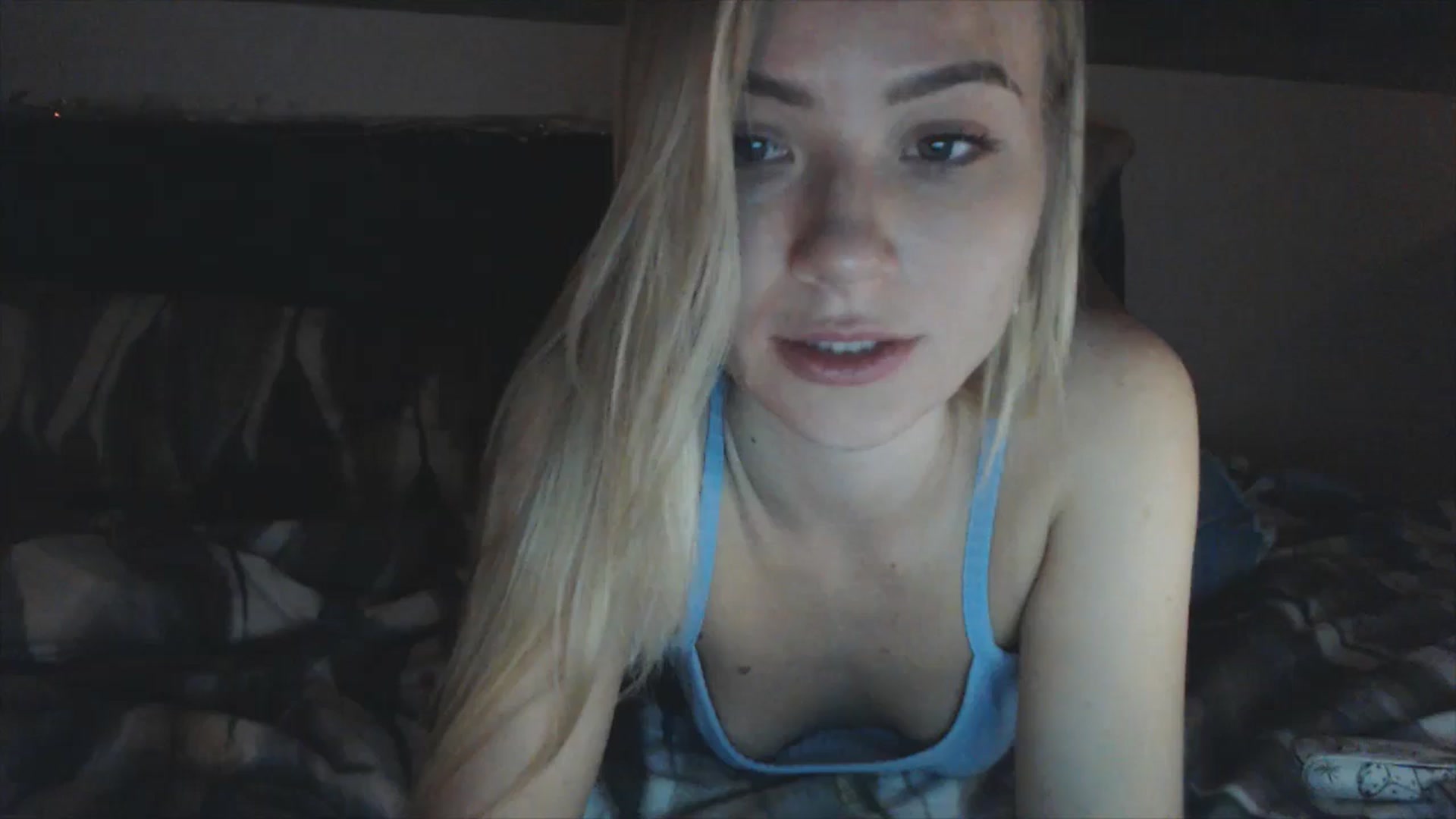 Gallery image thumbnail from fiancee's myfreecams stream on, 02/10/2026, 21:04 image 11 of 20