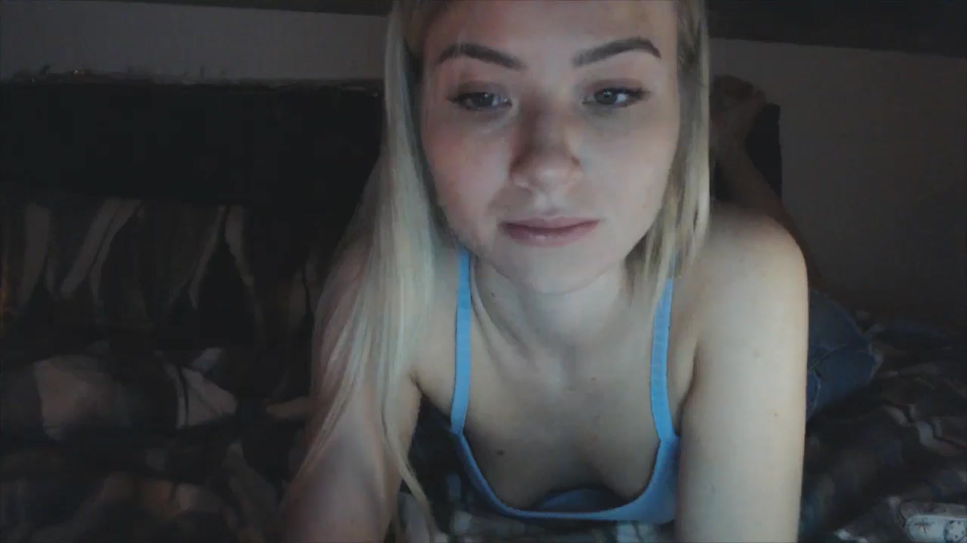 Gallery image thumbnail from fiancee's myfreecams stream on, 02/10/2026, 21:04 image 7 of 20