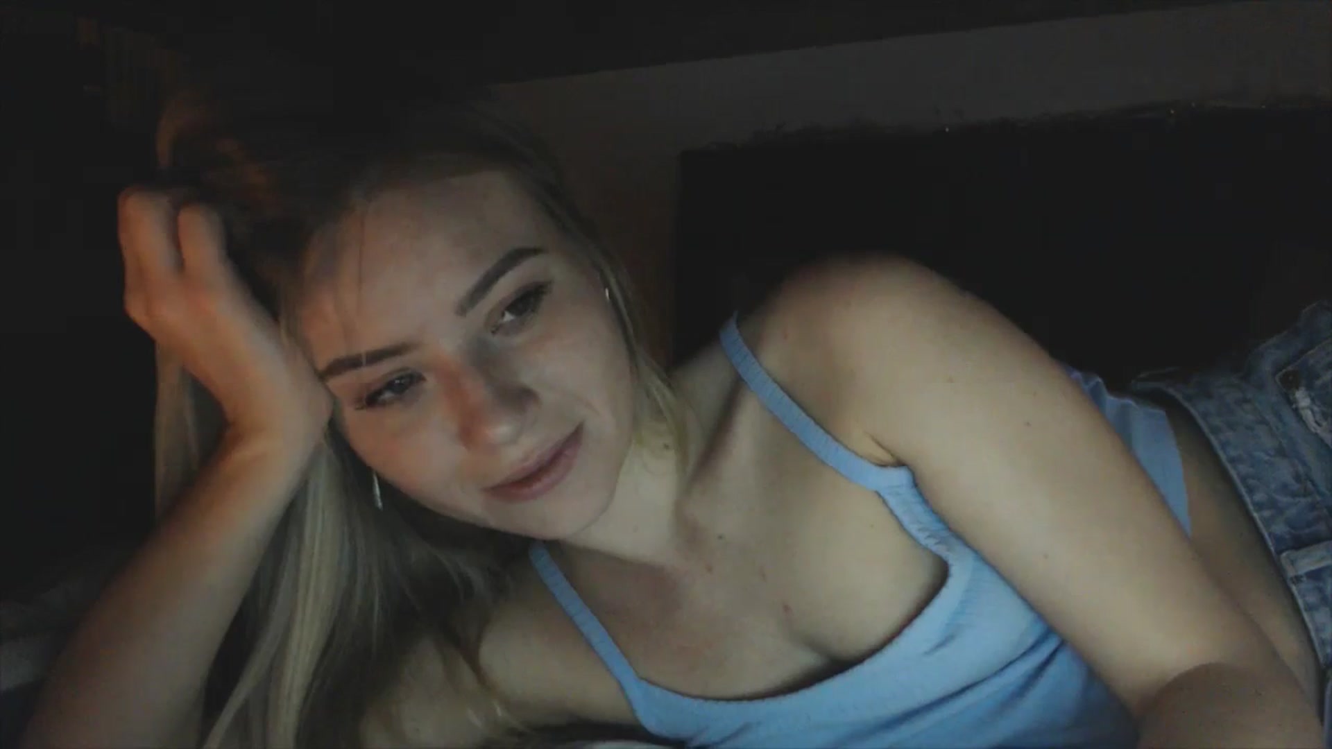 Gallery image thumbnail from fiancee's myfreecams stream on, 02/10/2026, 22:34 image 5 of 20