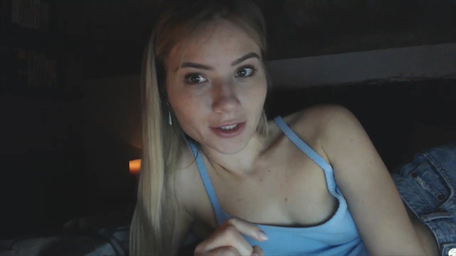 Gallery image thumbnail from fiancee's myfreecams stream on, 02/10/2026, 22:34 image 13 of 20