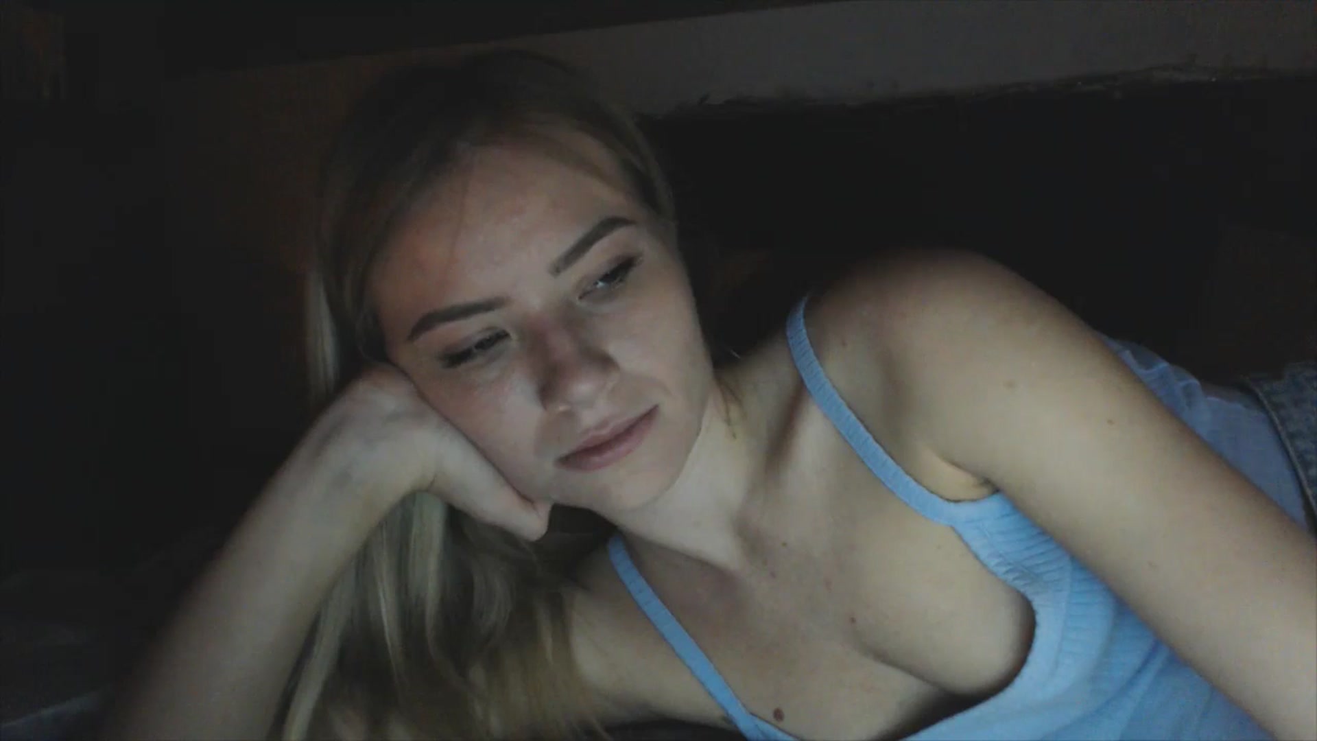 Gallery image thumbnail from fiancee's myfreecams stream on, 02/10/2026, 22:34 image 17 of 20