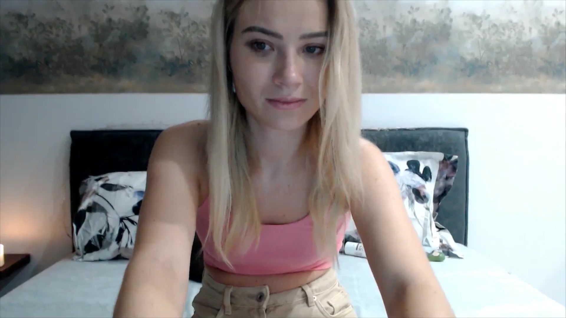 Gallery image thumbnail from fiancee's myfreecams stream on, 02/13/2026, 18:14 image 18 of 20