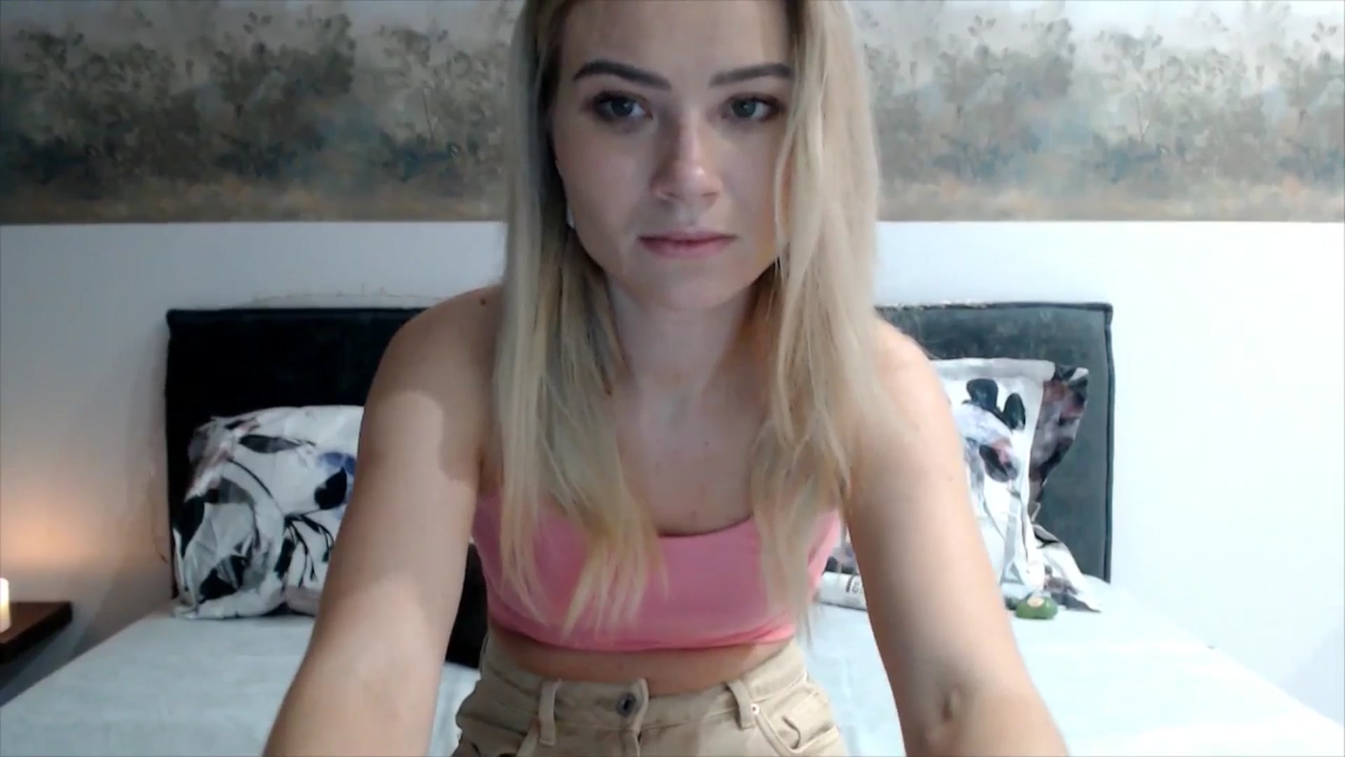 Gallery image thumbnail from fiancee's myfreecams stream on, 02/13/2026, 18:14 image 11 of 20