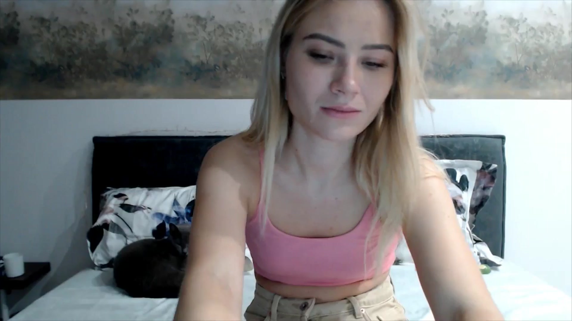 Gallery image thumbnail from fiancee's myfreecams stream on, 02/13/2026, 20:14 image 20 of 20