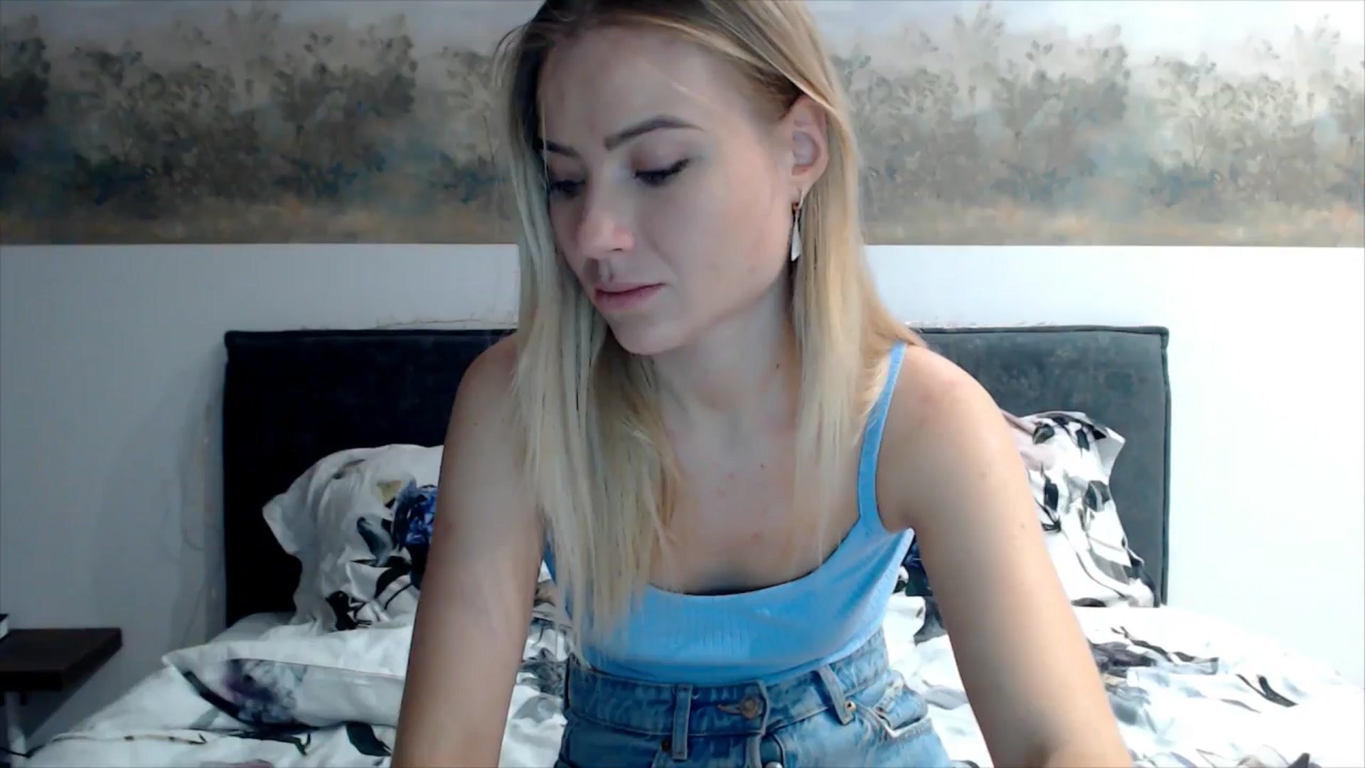 Gallery image thumbnail from fiancee's myfreecams stream on, 02/15/2026, 23:24 image 1 of 20