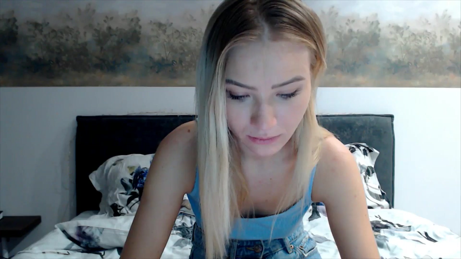 Gallery image thumbnail from fiancee's myfreecams stream on, 02/15/2026, 23:24 image 4 of 20