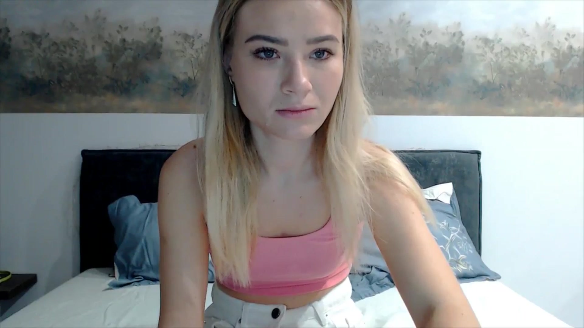 Gallery image thumbnail from fiancee's myfreecams stream on, 02/24/2026, 19:23 image 2 of 20