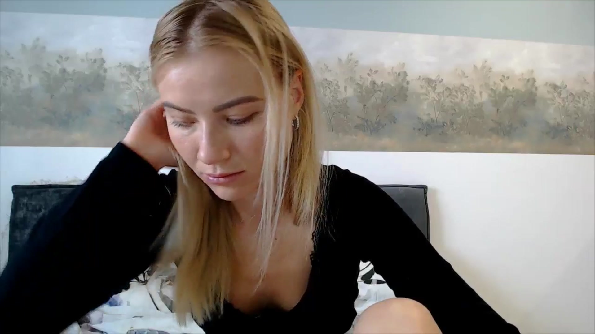 Gallery image thumbnail from fiancee's myfreecams stream on, 03/16/2026, 06:02 image 16 of 20
