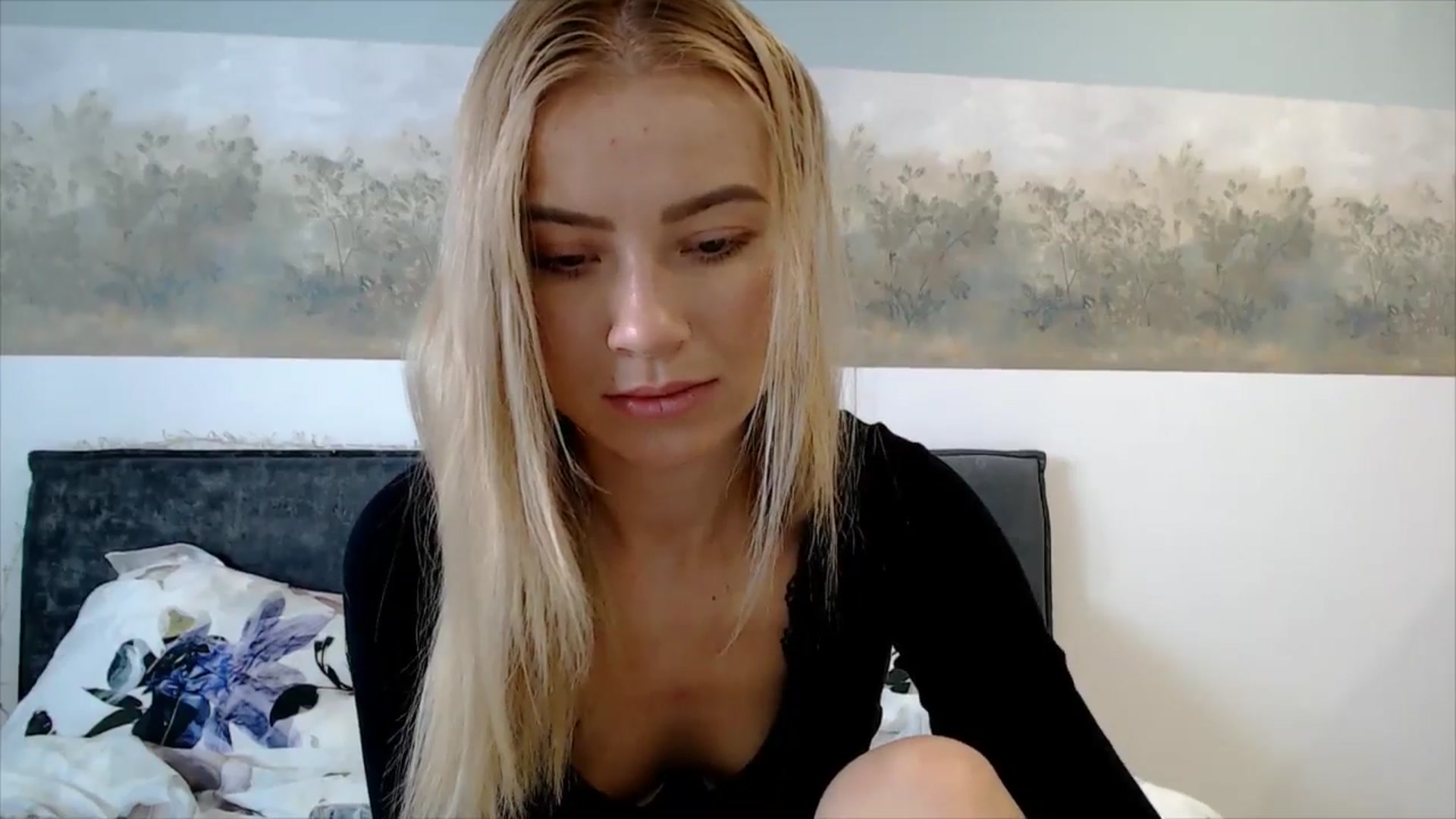 Gallery image thumbnail from fiancee's myfreecams stream on, 03/16/2026, 06:02 image 12 of 20