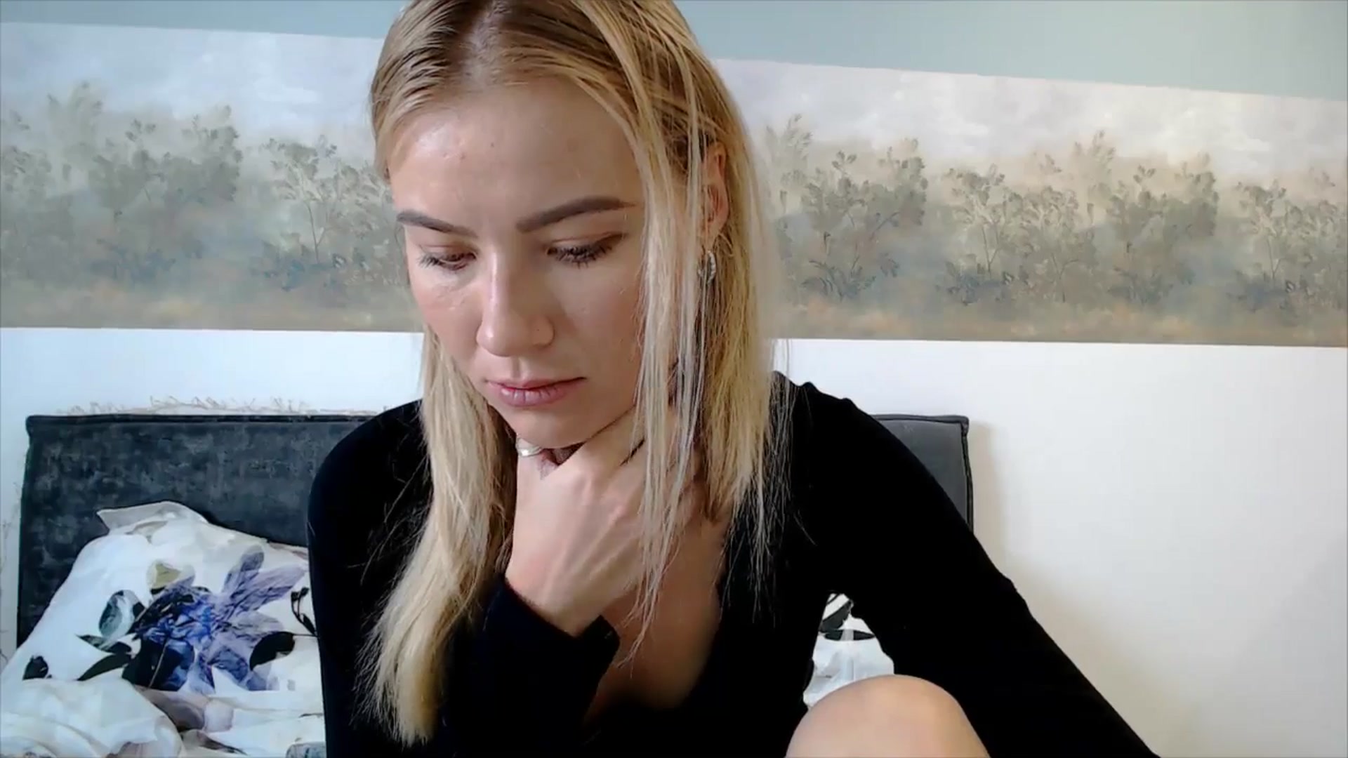 Gallery image thumbnail from fiancee's myfreecams stream on, 03/16/2026, 06:02 image 17 of 20