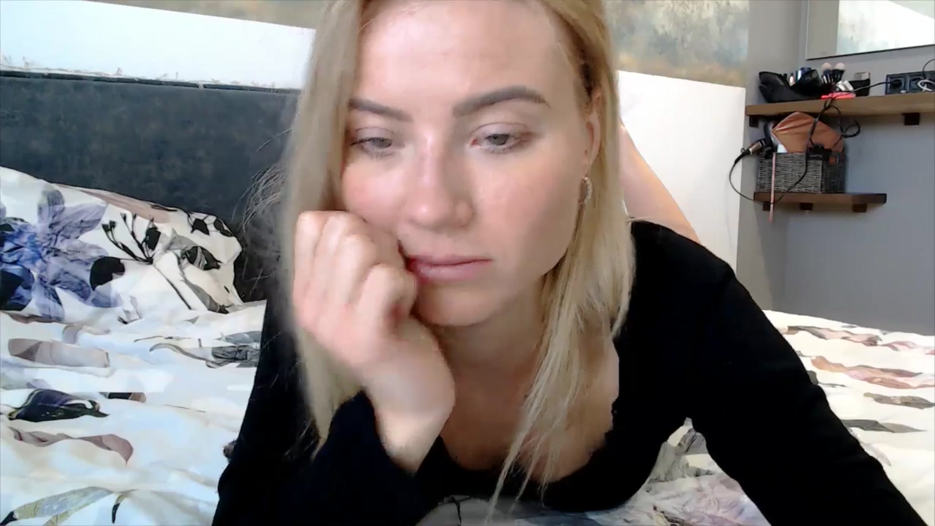 Gallery image thumbnail from fiancee's myfreecams stream on, 03/16/2026, 07:59 image 14 of 20