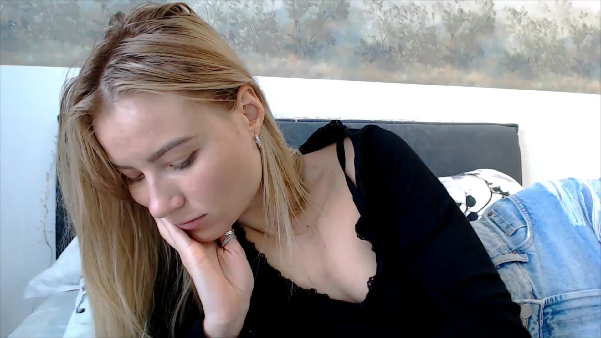 Gallery image thumbnail from fiancee's myfreecams stream on, 03/16/2026, 07:59 image 2 of 20