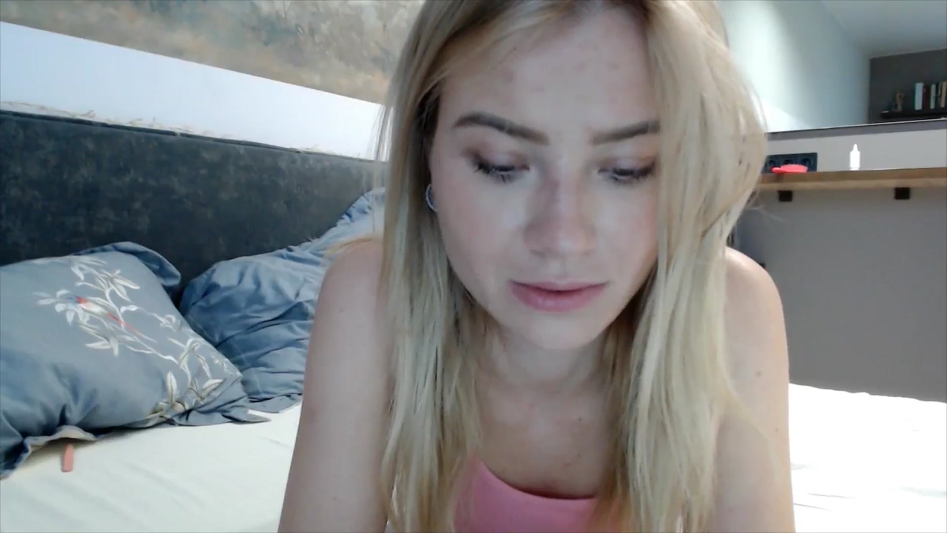 Gallery image thumbnail from fiancee's myfreecams stream on, 03/20/2026, 05:46 image 2 of 20