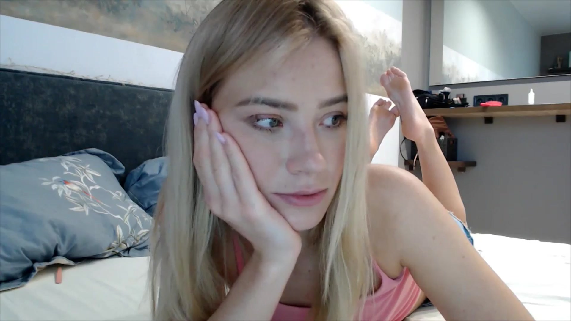 Gallery image thumbnail from fiancee's myfreecams stream on, 03/20/2026, 05:46 image 6 of 20