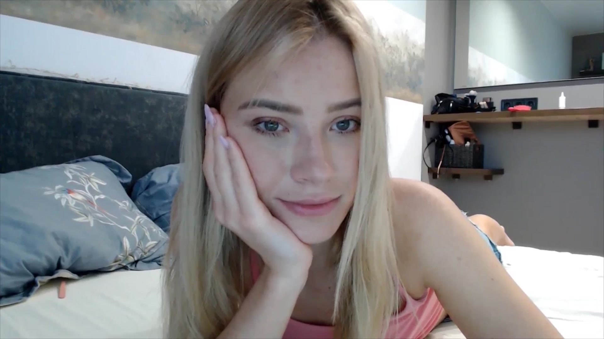 Gallery image thumbnail from fiancee's myfreecams stream on, 03/20/2026, 05:46 image 7 of 20