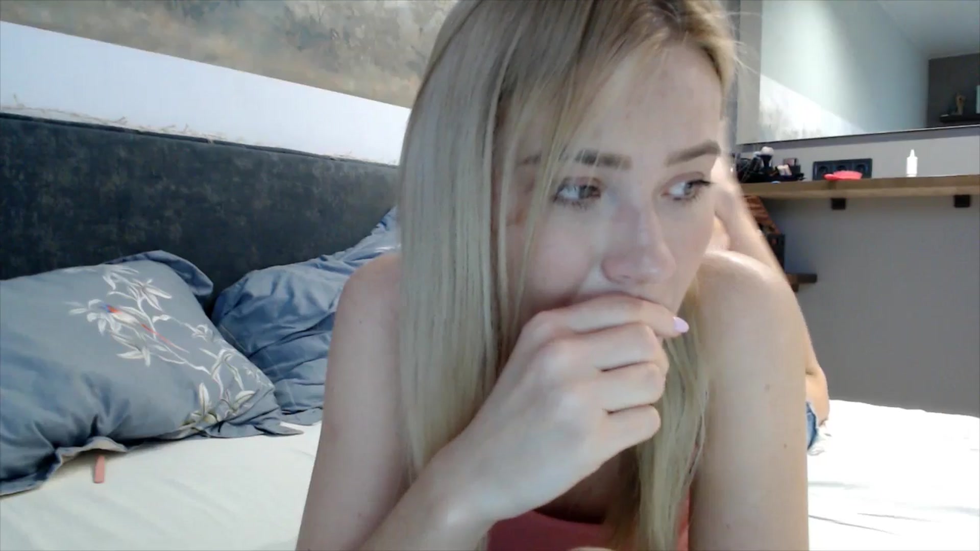 Gallery image thumbnail from fiancee's myfreecams stream on, 03/20/2026, 05:46 image 16 of 20