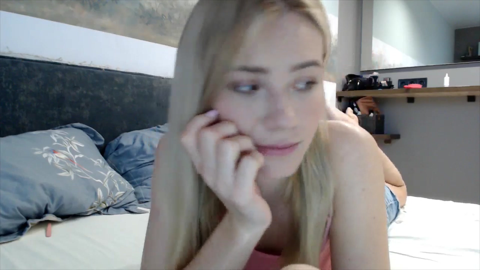 Gallery image thumbnail from fiancee's myfreecams stream on, 03/20/2026, 05:46 image 15 of 20