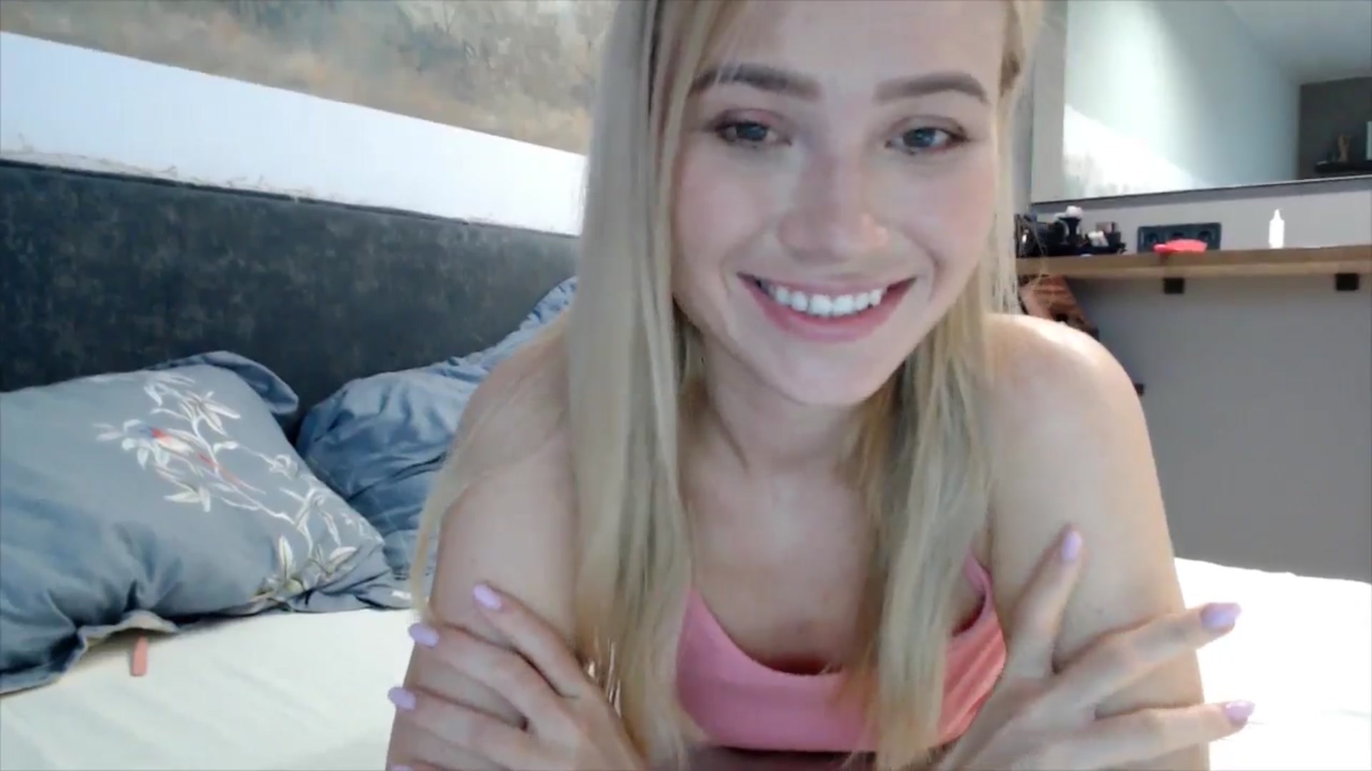 Gallery image thumbnail from fiancee's myfreecams stream on, 03/20/2026, 05:46 image 8 of 20