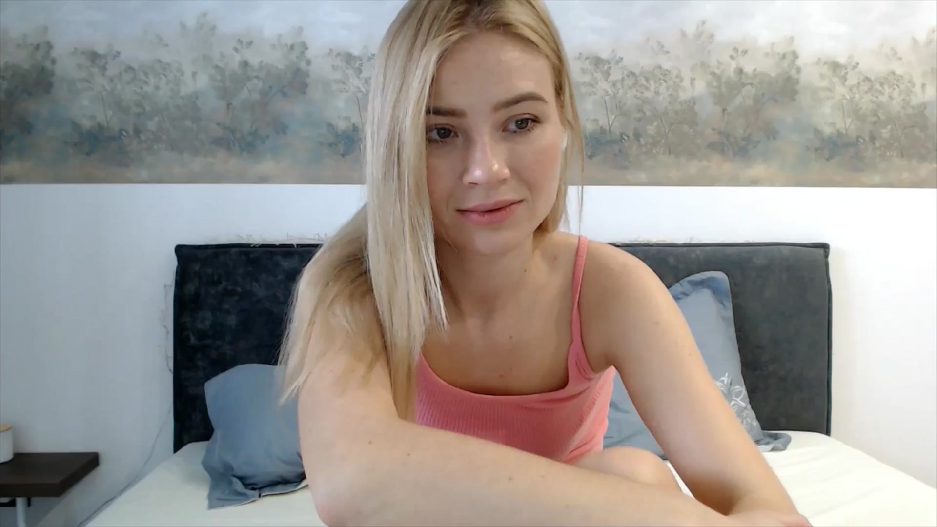 Gallery image thumbnail from fiancee's myfreecams stream on, 03/20/2026, 07:07 image 18 of 20