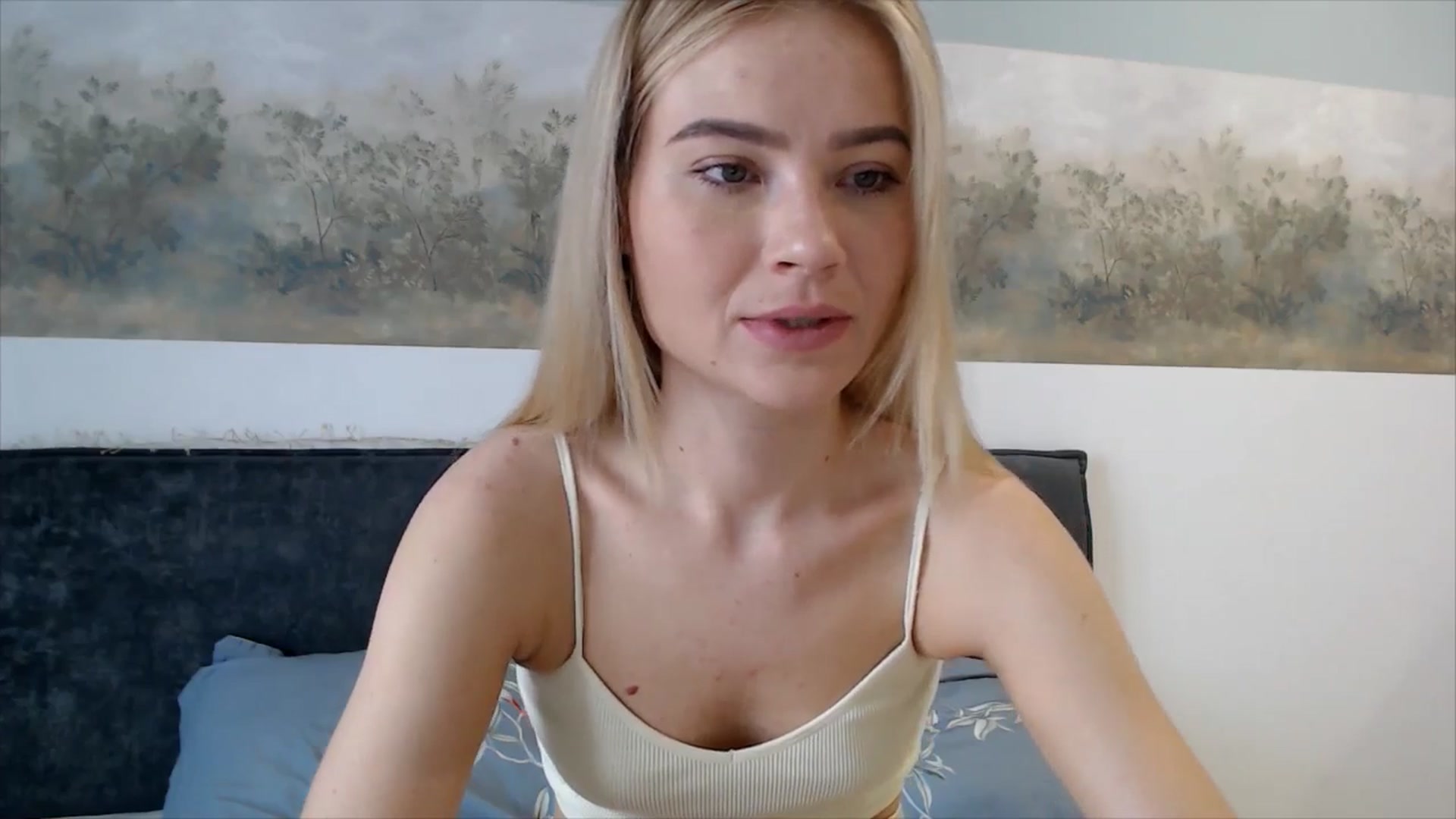Gallery image thumbnail from fiancee's myfreecams stream on, 03/24/2026, 06:29 image 8 of 20