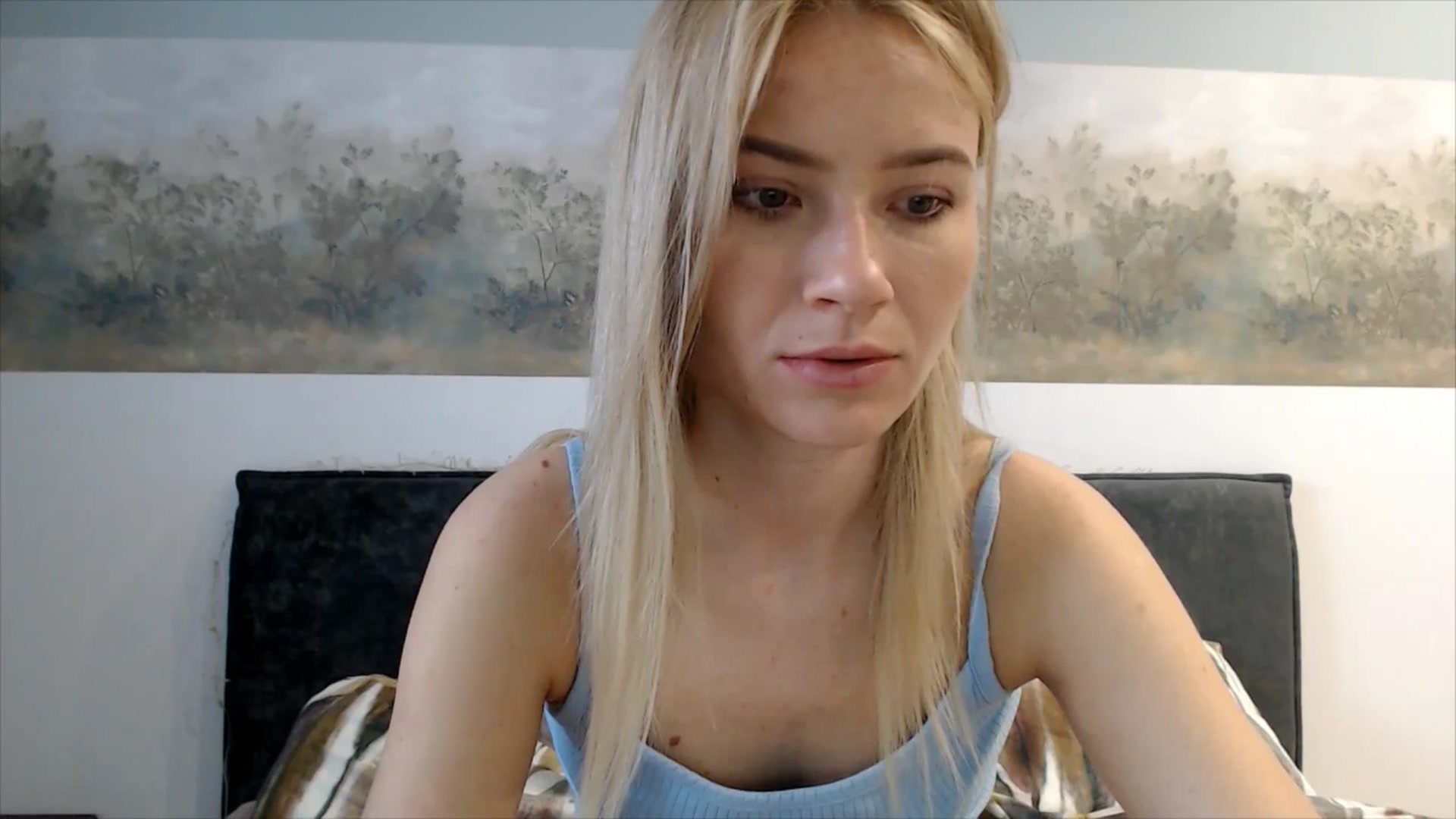 Gallery image thumbnail from fiancee's myfreecams stream on, 03/31/2026, 06:32 image 6 of 20